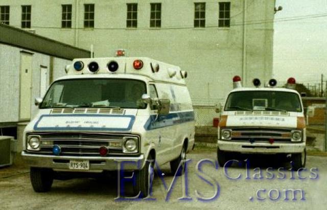 1975Dodge,ABCAmbulance,TexasCityTX,photoLouisBernhardt.jpg
