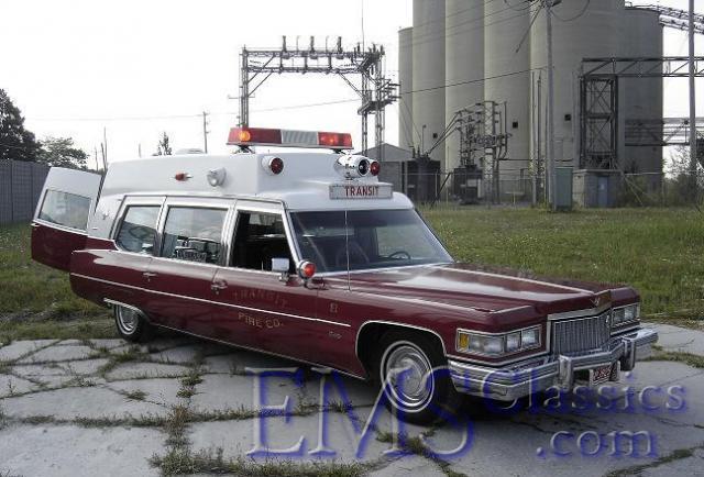 1975SuperiorCadillac,TransitNY02,photoJohnRabold.JPG