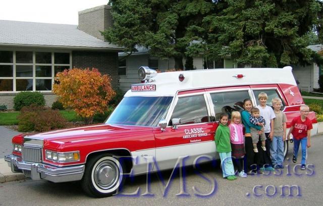1975SuperiorCadillac36,neighbourhoodchildren.JPG