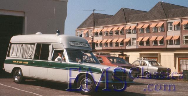 1975VisserMercedes,Leiden02,phPietHoving.jpg