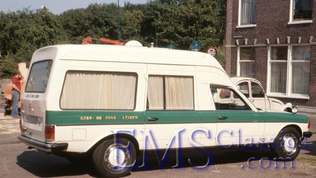 1975VisserMercedes,Leiden03,phPietHoving.jpg