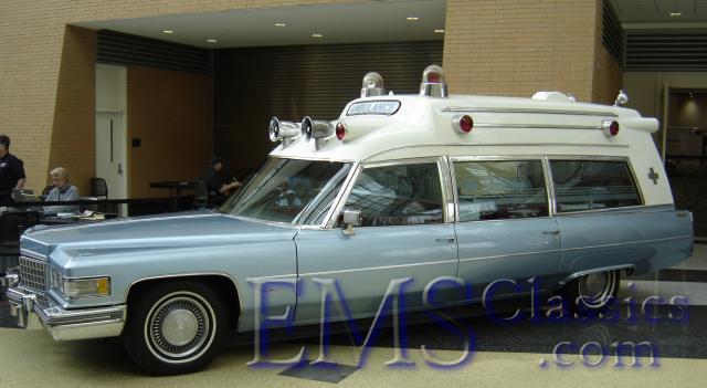 1976MillerMeteorCadillac,MedStar,ClintonTwpMI01,photoJohnRabold.JPG