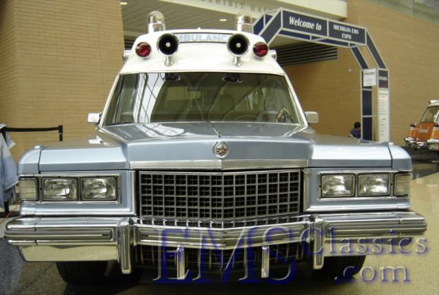 1976MillerMeteorCadillac,MedStar,ClintonTwpMI02,photoJohnRaboldcomp.JPG