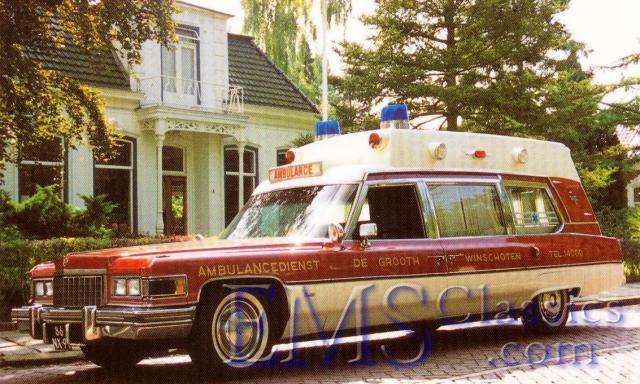 1976SuperiorCadillac,Netherlands,carphotoNationaalAmbulanceMuseum.jpg