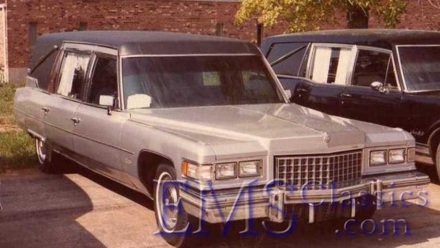 1976SuperiorCadillac,SuperiorSales,StLouisMO,phSteveLoftin.jpg