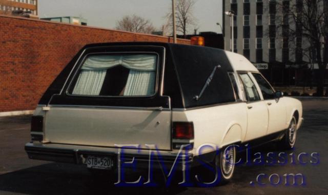 1982RenaudOldsmobile02,JanisseFH,WindsorON,photoWaltMcCall.jpg
