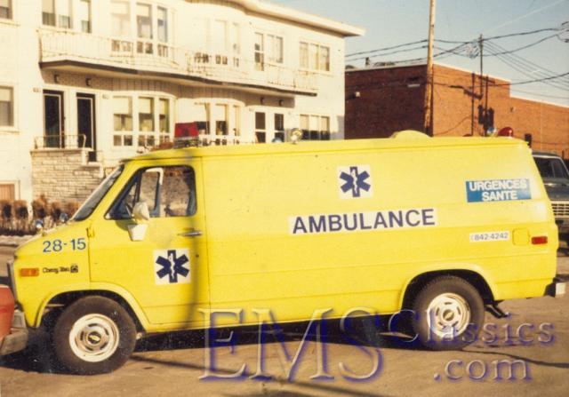 1983DemersGM01,UrgencesSante,MontrealQC,photoMikeHarbec.jpg