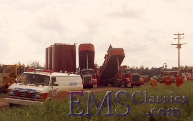 1986AmbucraftDodge,PigeonLakeAB,photoAAOA.jpg
