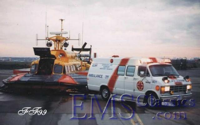 1987DodgewithHovercraft,BC,photoFraserField.jpg