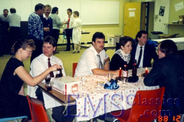 1988Christmasparty03.jpg