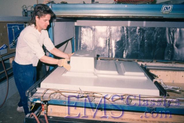 1989Thermovacuumforming04.jpg