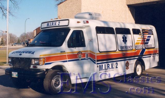 1999OverlandCoachELF01,MajorIncidentResponseVehicle,WinnipegMB,photoBrianSchauf.jpg