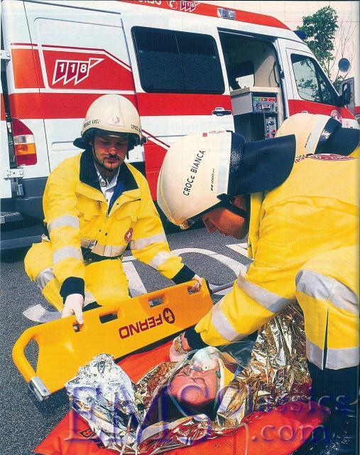 2004photoRettungsMagazin02Italy.JPG