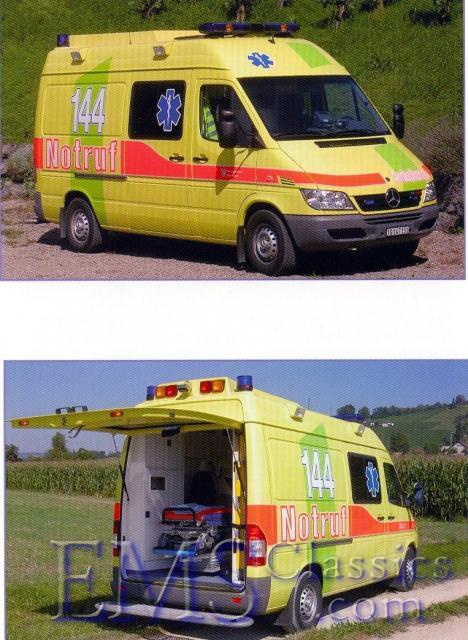 2005BrandleMercedes,DlouhyMercedes,photoRettungsdienstJournalx.jpg