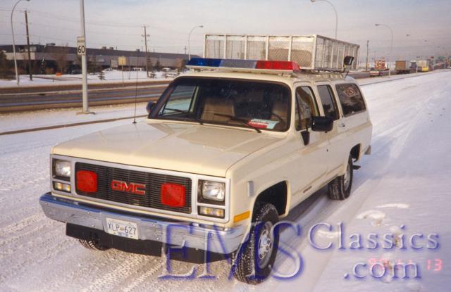 468SA011990AmbucraftGMSuburban4X4,YohoNationalPark,FieldBC.jpg