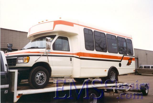 703GC031993GoshenFord,WinnipegTransit.jpg