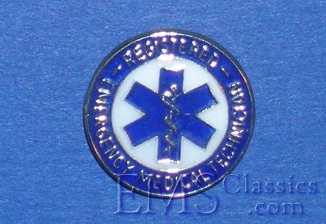 SaskatoonCrescentAmbulance,1974EMTpin.JPG