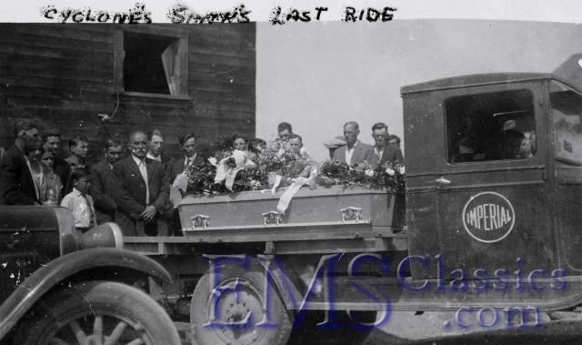 x1920s,CycloneSmithsLastRide1932,WilliamsLake.jpg
