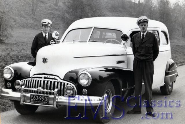 x1946FlxibleBuick,Kingsway,phBruceHarfordcomp.jpg