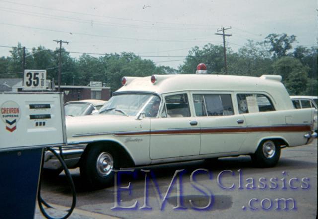 x1957MemphisChrysler,SouthBoundBrookkNJ,phRichLitton.jpg