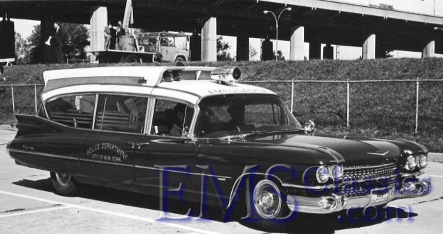 x1959SuperiorCadillac,NYPD,NedSchwartz.jpg