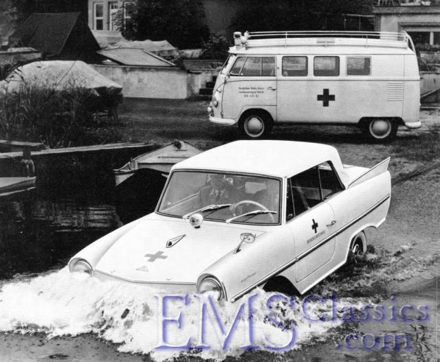 x1965Amphicar01comp.jpg
