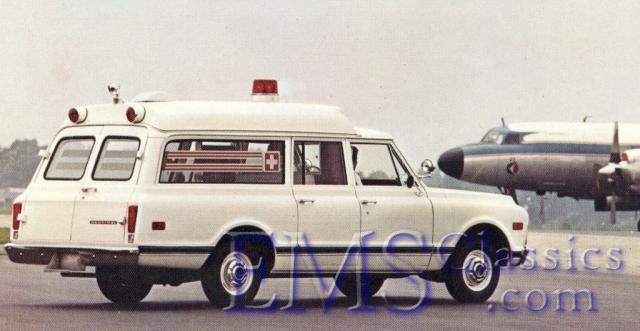 x1970WayneGMSuburban04,phBillLeverett.jpg
