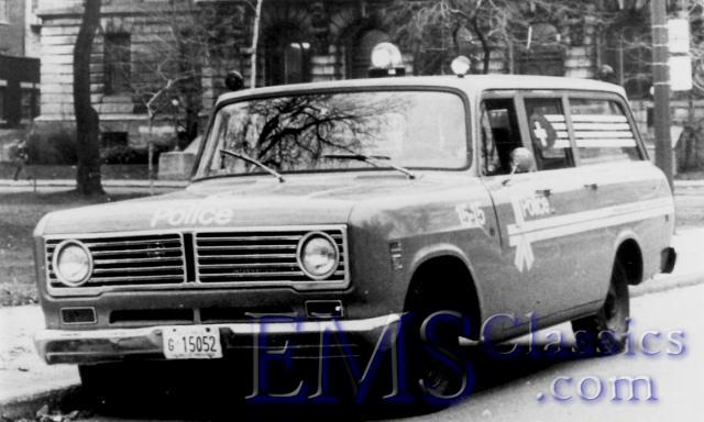 x1973DemersInternational,MontrealPolice,photoNedSchwartz.jpg