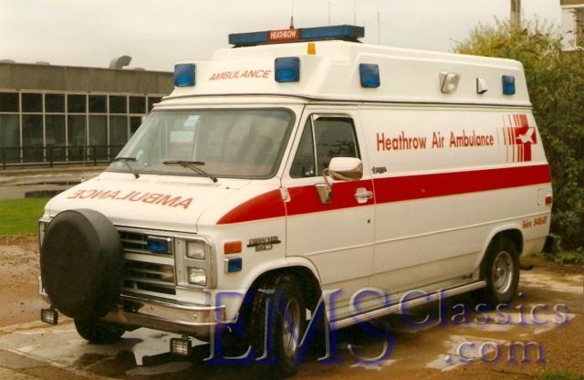x1990TriStarGM,HeathrowAirAmb,London,photoNedSchwartz.jpg