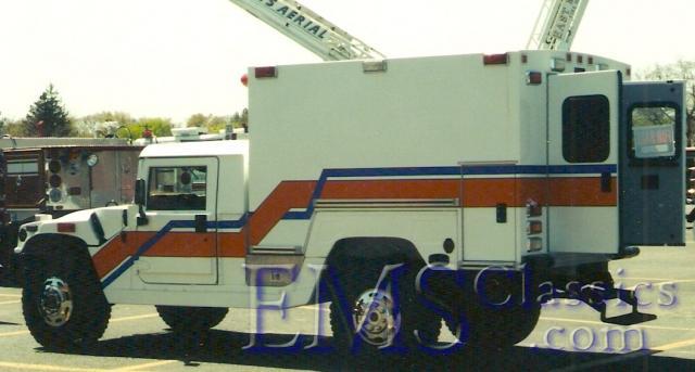 x1990sHummer,RocklandCountyNY02,photoNedSchwartz.jpg